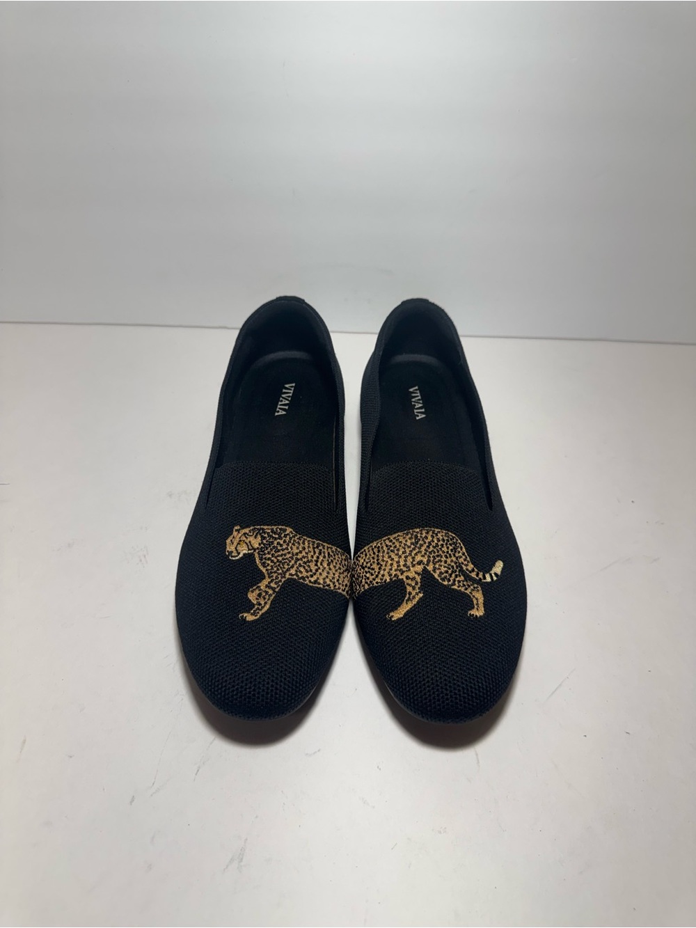 Vivaia Audrey Round-Toe Embroidered Leopard knit Black Flats Loafers Size 9 - Picture 3 of 15